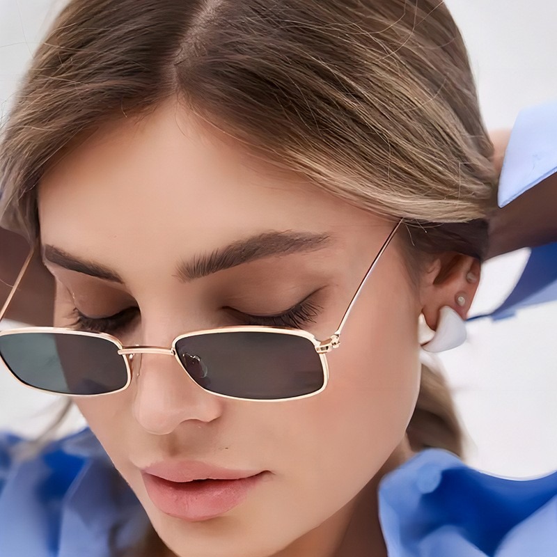 Street Fashion Glasses - ニュークラシック スモールフレーム スクエアサングラス パーソナライズされた多用途ストリートフォトグラフィーアイウェア メンズ＆レディース メタルサングラス