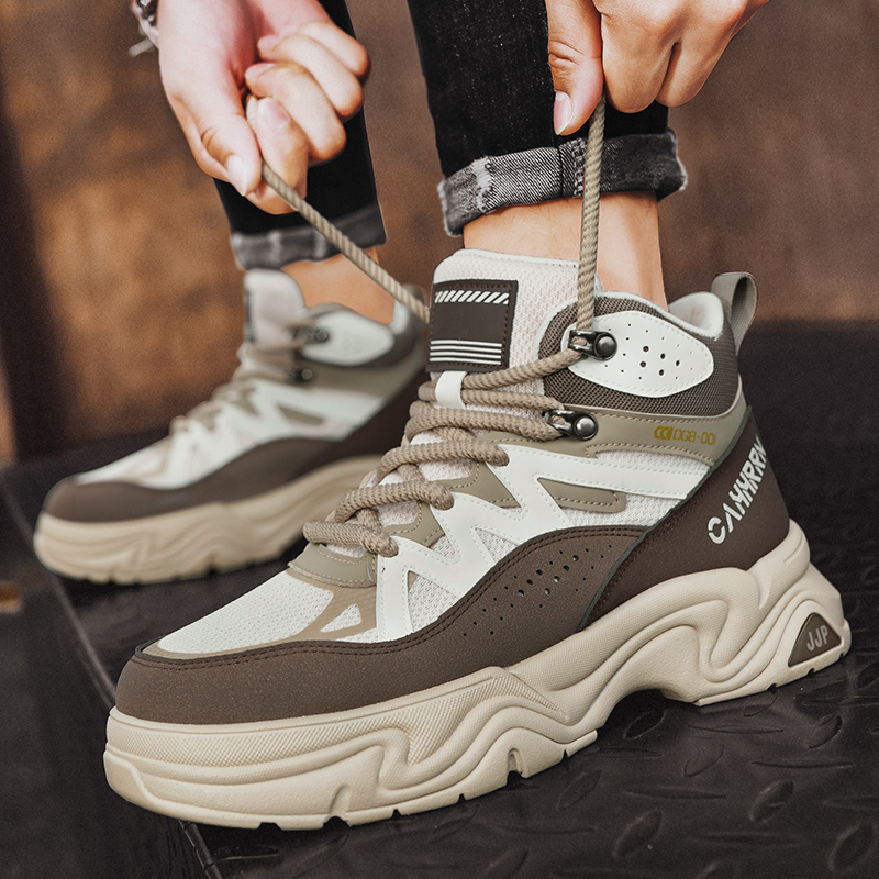 メンズファッションブーツ アウトドアハイキングシューズ プラ - Street Fashion Walk のレビューと価格