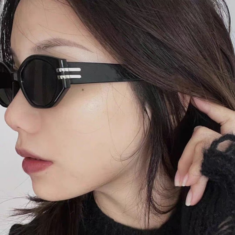 新しいスモールフレームY2Kキャットアイサングラス、女性用ト - Street Fashion Glasses のレビューと価格