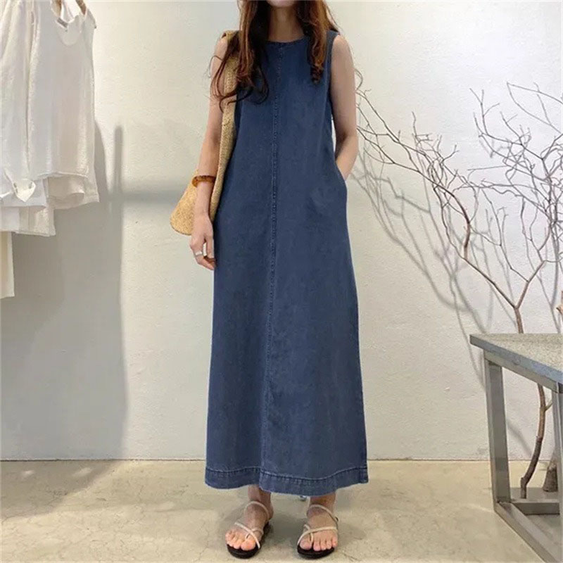 ファッショナブルなロングドレス、ラウンドネック、ノースリーブ - Street Fashion Shanghai のレビューと価格